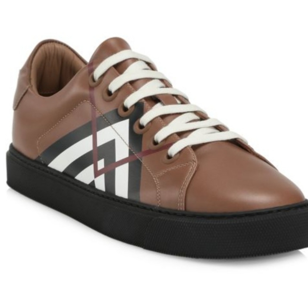 Burberry Sneakers